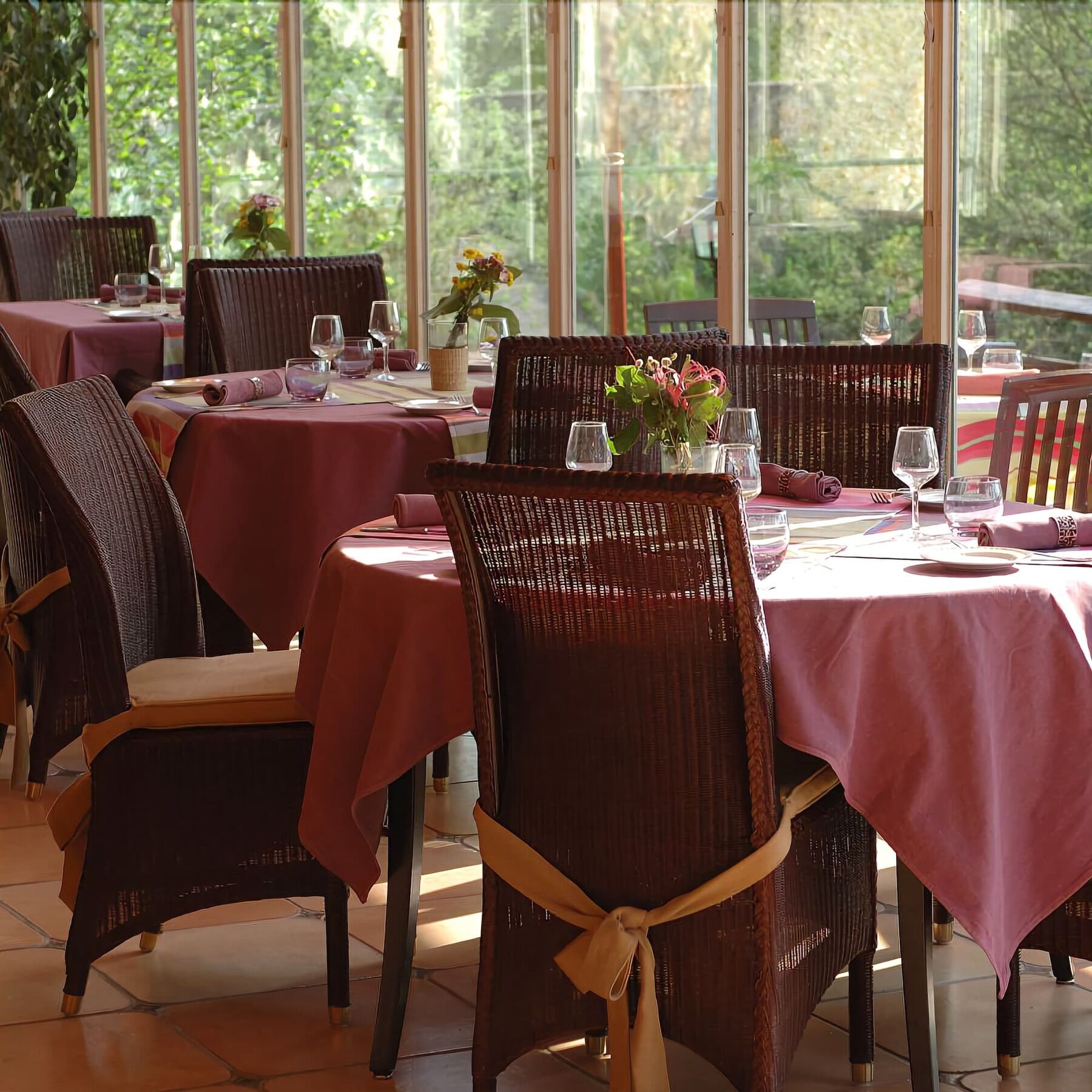 Auberge Du Manet Montigny-le-Bretonneux Exteriör bild