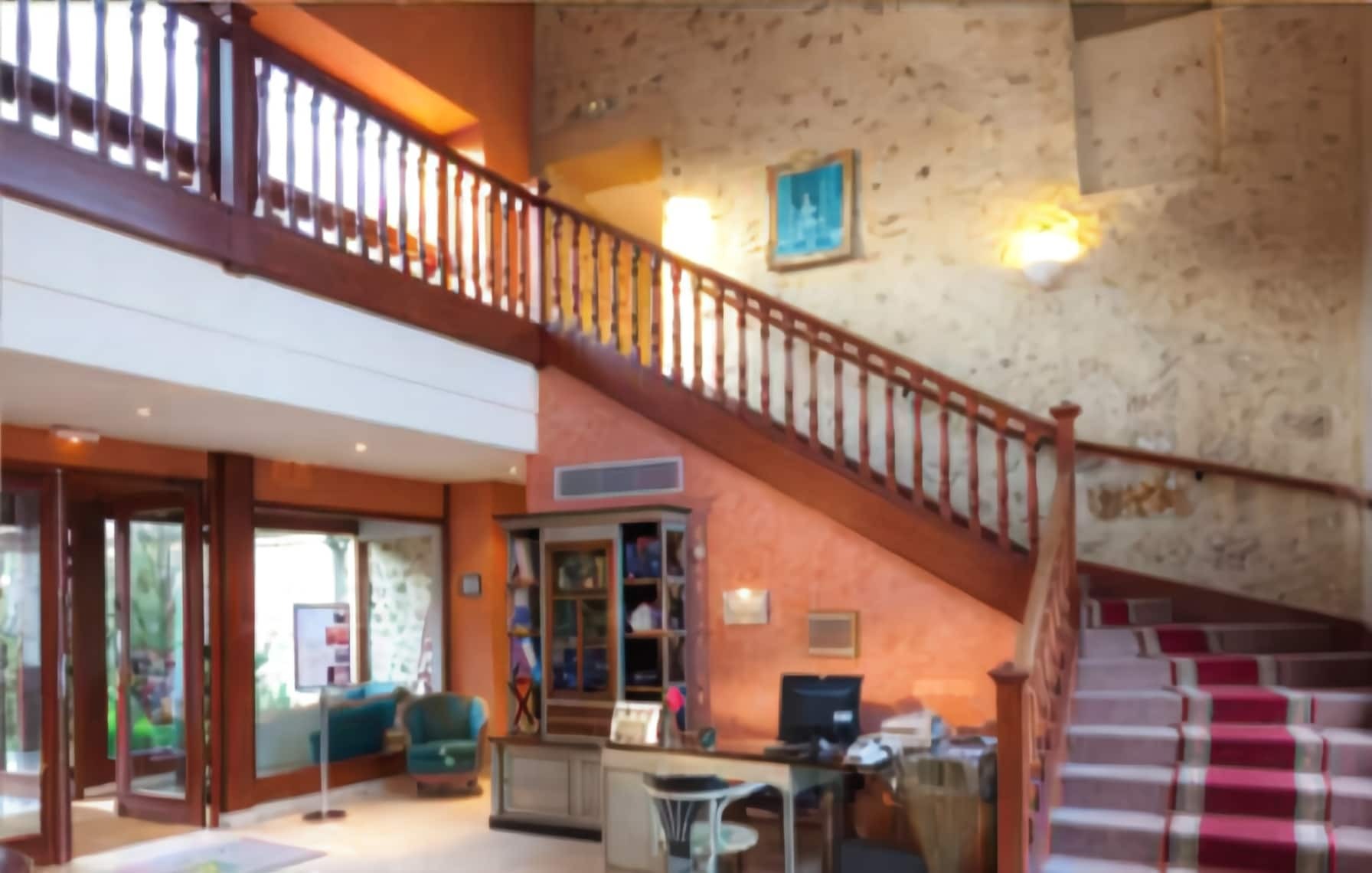 Auberge Du Manet Montigny-le-Bretonneux Exteriör bild